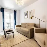 Central Residence Apartment 922